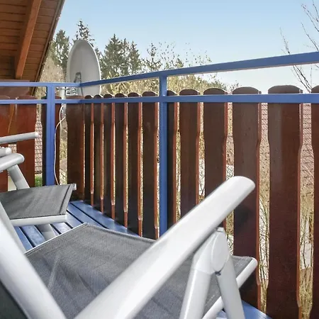 別荘 Stunning In Kirchheim With 4 Bedrooms And Wifi