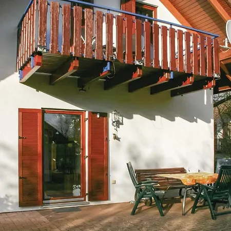 Stunning In Kirchheim With 4 Bedrooms And Wifi 別荘 *