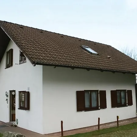 別荘 Stunning In Kirchheim With 4 Bedrooms And Wifi キルヒハイム