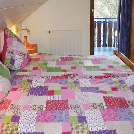 Stunning In Kirchheim With 4 Bedrooms And Wifi *