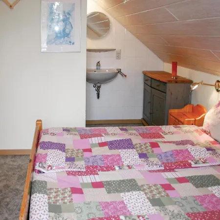 別荘 Stunning In Kirchheim With 4 Bedrooms And Wifi キルヒハイム