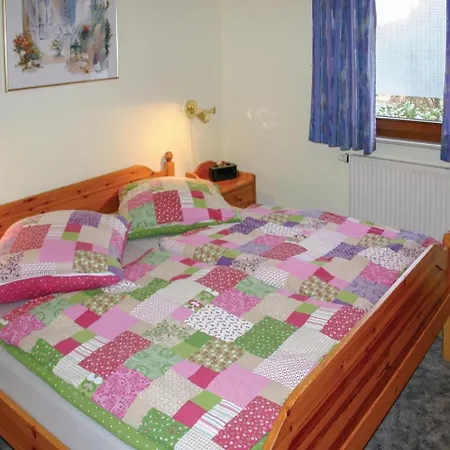 Stunning In Kirchheim With 4 Bedrooms And Wifi キルヒハイム